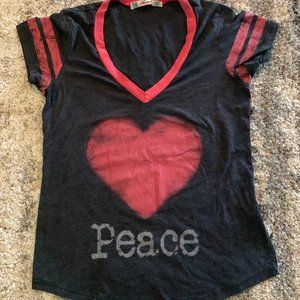 Gray PEACE Heart Fitted Top Shirt Womans sz Small